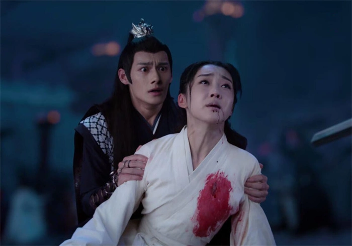 古装剧虐心名场面:锦觅万魂噬体,白浅跳诛仙台,你贡献多少眼泪?