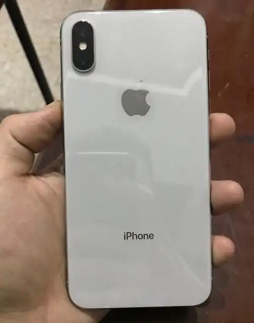 iphone x网友仅花3200买到,只因没有这个功能,你觉得划算吗?