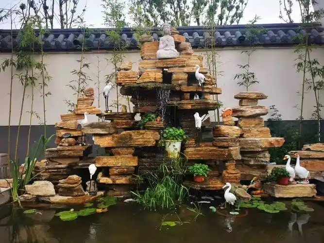 千层石假山的粘接修补手法有哪些呢