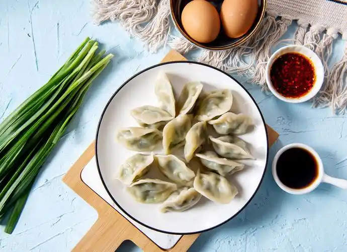 立冬将至吃饺子不冻耳饺子的英文可不是dumpling