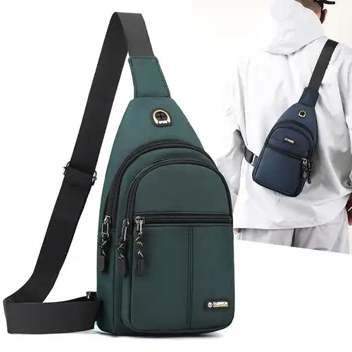 跨境潮流百搭斜挎包户外休闲骑行背包可收纳新款外罩耳机男士胸包
