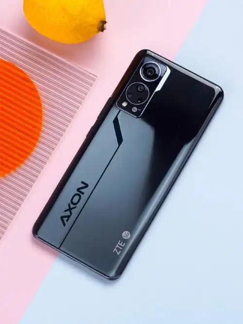 中兴axon30屏下版测评发力屏下三十而立的创行者