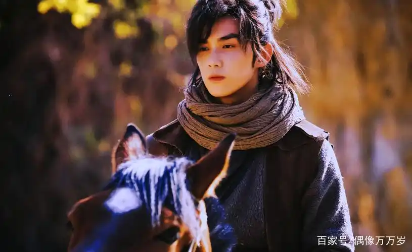 吴磊小哥哥古装好帅气