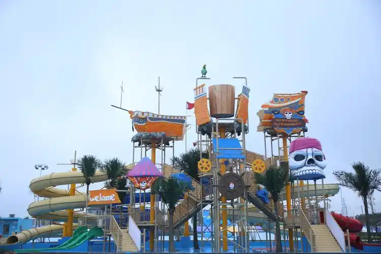 霞美欢乐水世界