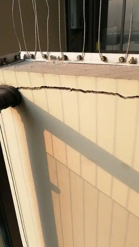 沙田碧桂园阳台开裂开发商不管