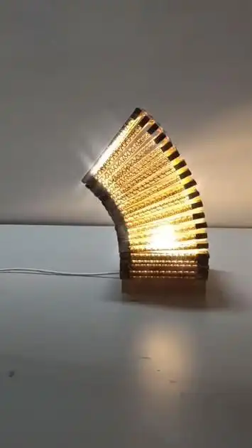 瓦楞纸壳diy手工艺术小夜灯,让你眼前一亮有没有?瓦楞纸不愣吧