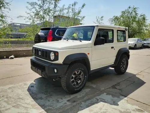 新款吉姆尼,萌帅萌帅的