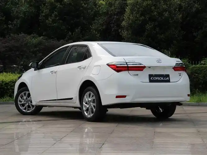 丰田图片,丰田卡罗拉图片,卡罗拉图片库_熊猫优车