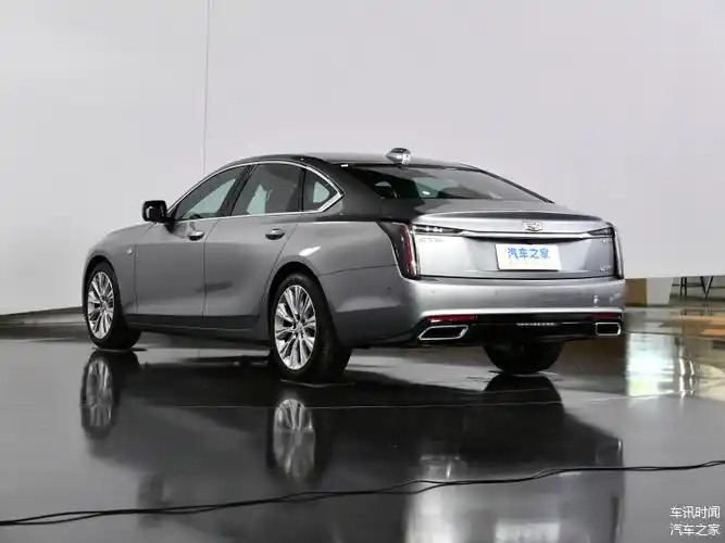 凯迪拉克ct6外观内饰升级33英寸9k高清环幕式曲面屏