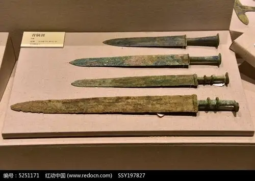 中国考古出土的东周时期青铜剑