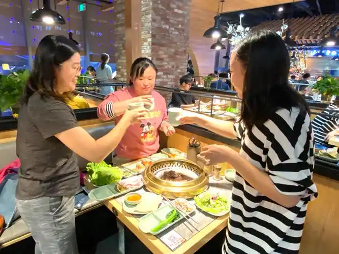 凝心聚力赢未来百腾科技2021年团建聚餐