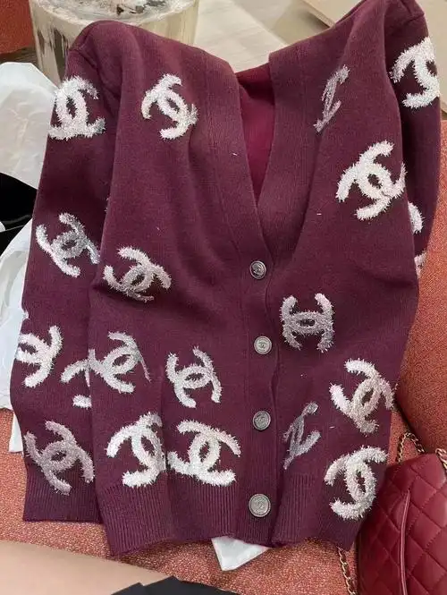 现货chanel酒红色开衫34码数3w77
