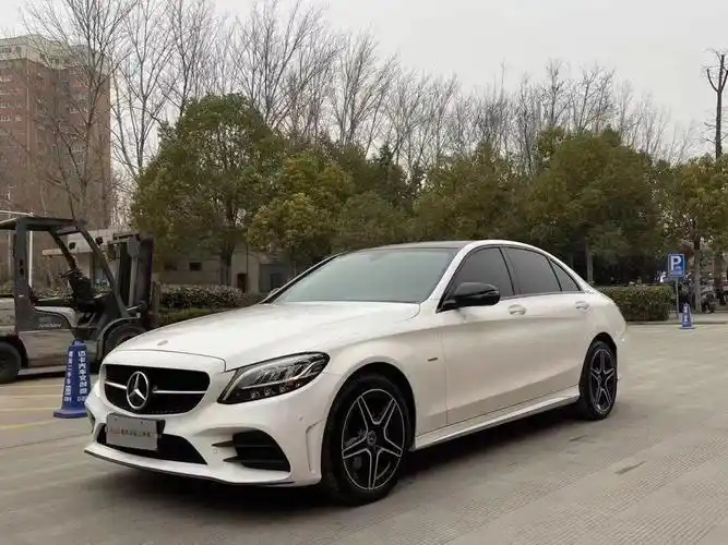 上新21年奔驰c260l星耀臻藏版