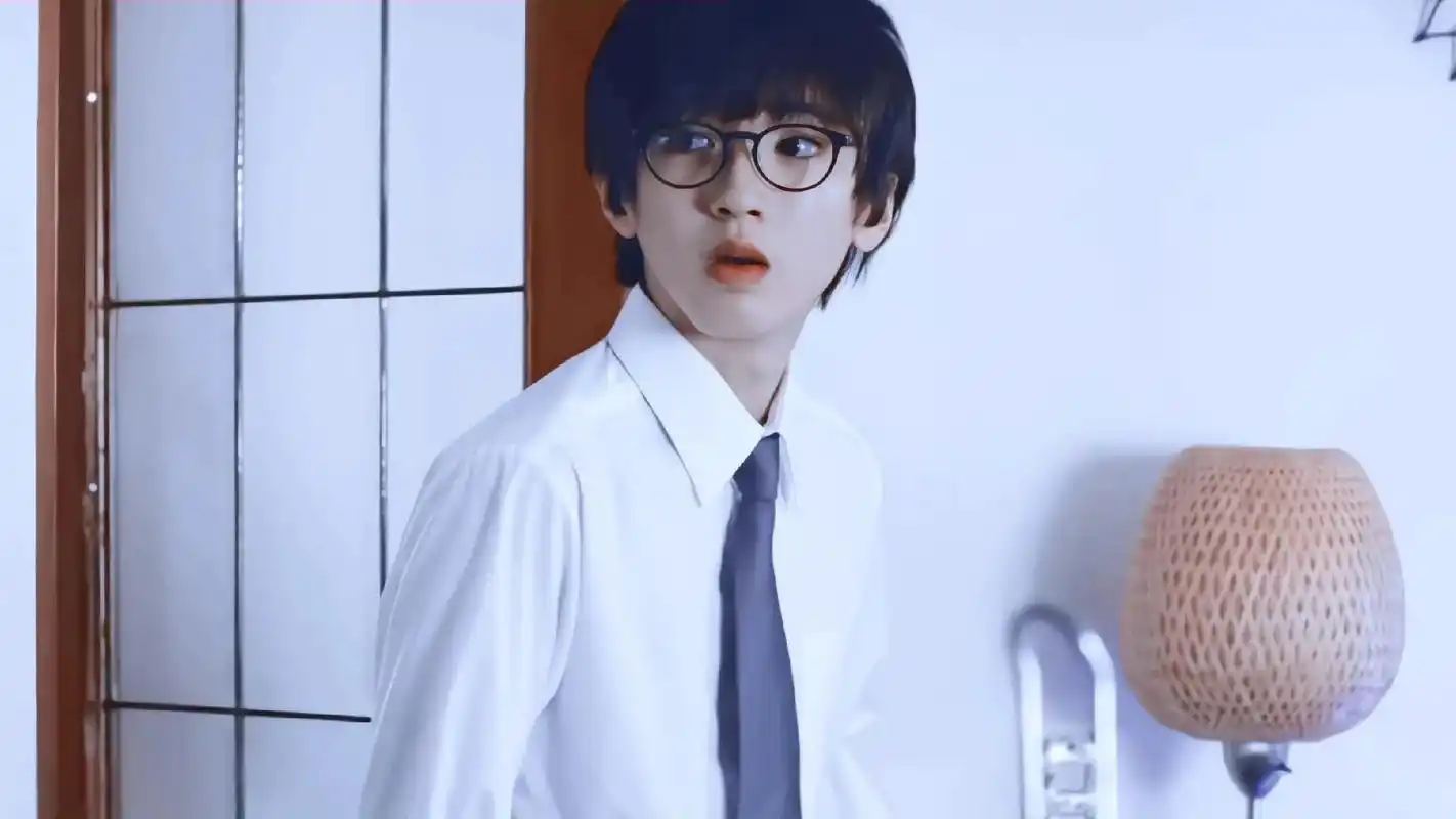 眼镜米七 眼镜控表示非常满足#道枝骏佑 #眼镜控 #宝藏男孩 - 抖音