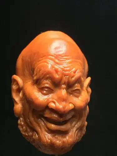 看核雕大师李双的看门罗汉