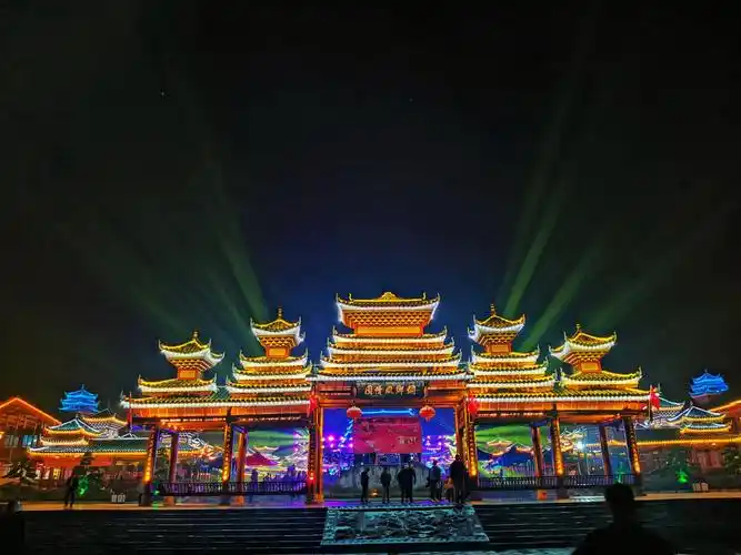 侗乡风景,笛箫玉屏