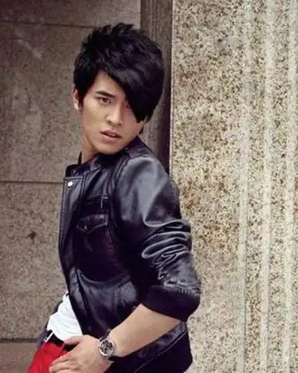 张凯(演员) 简历 - 名人简历