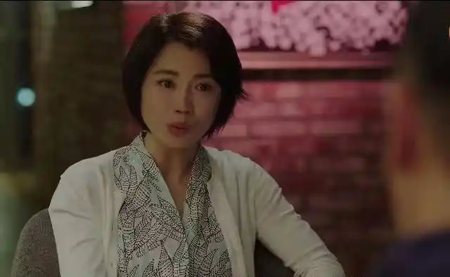 人世间里第一戏精演于和伟前妻走红39岁越来越火