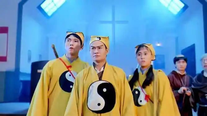 林正英师徒三人对付外国僵尸,法网加符咒,谁知竟没有用!