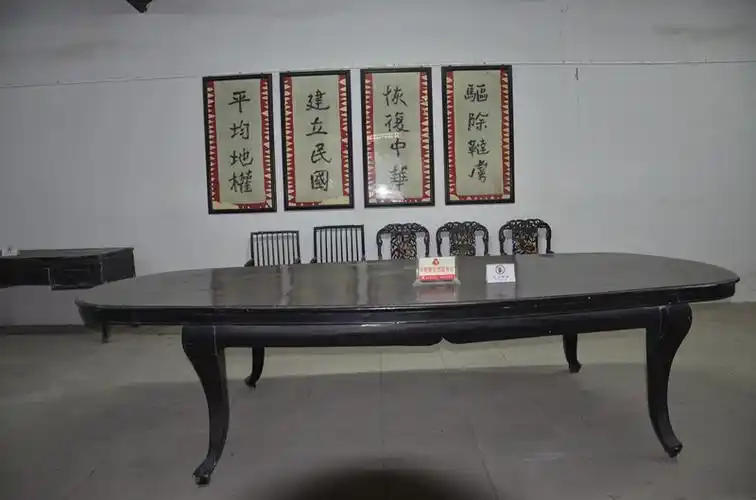 "国宝"荣县军政府旧址