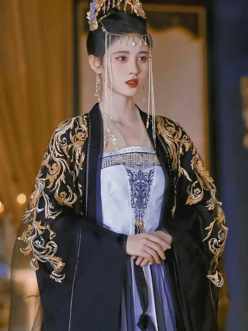 鞠婧祎古装图片