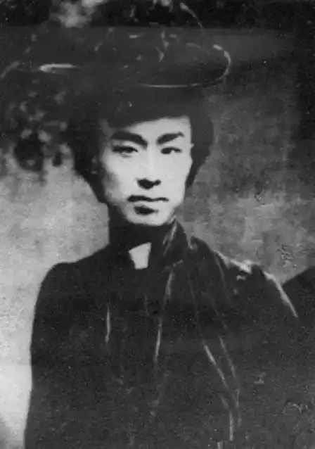 半世繁华半世僧林语堂说他是最遗世而独立