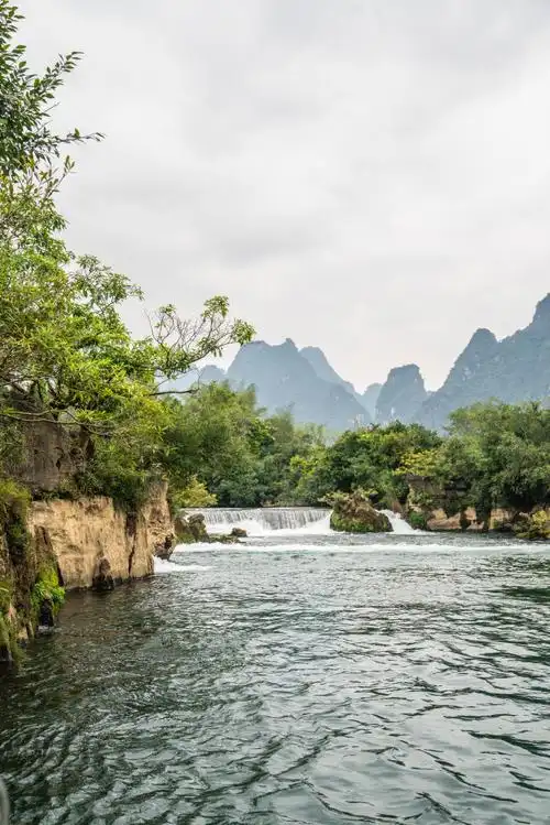 安平仙河,听劝广西最不能错过的风景之一  广西以左,有一个醉人心魄的