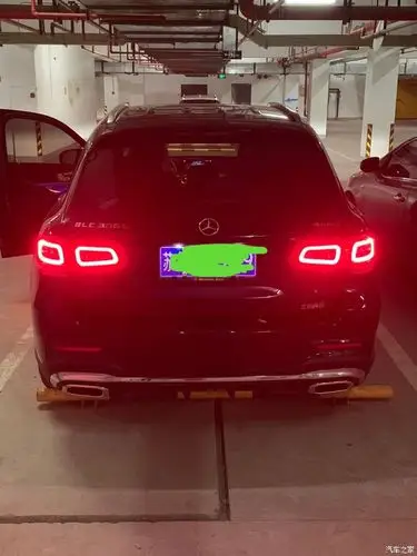 超喜欢的几何尾灯