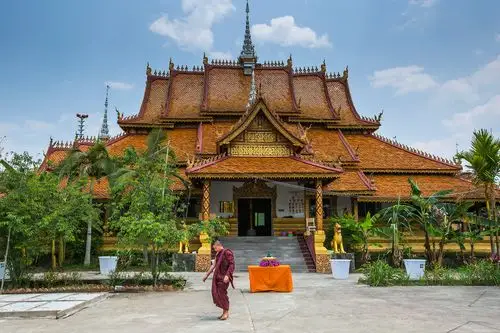 帕温愿做传承傣族传统文化的小沙弥