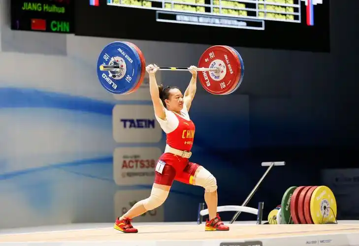 举重——亚锦赛:女子49公斤级赛况|举重|王益|蒋惠花_新浪新闻