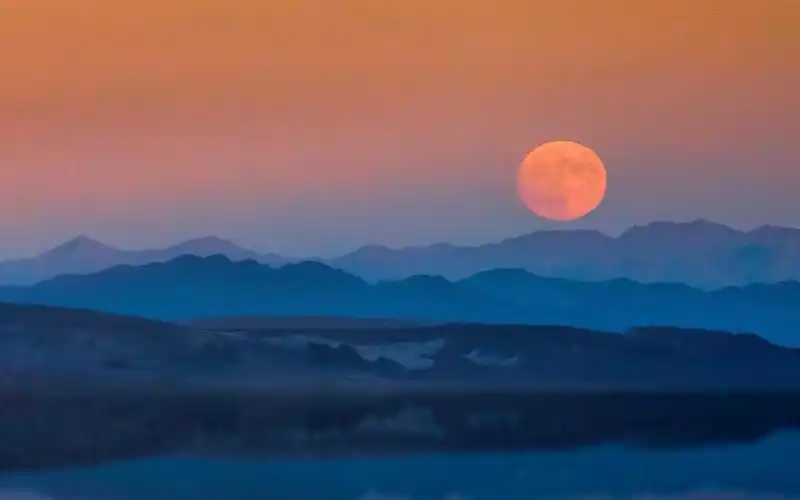 八月十五中秋节月亮,风景-回车桌面