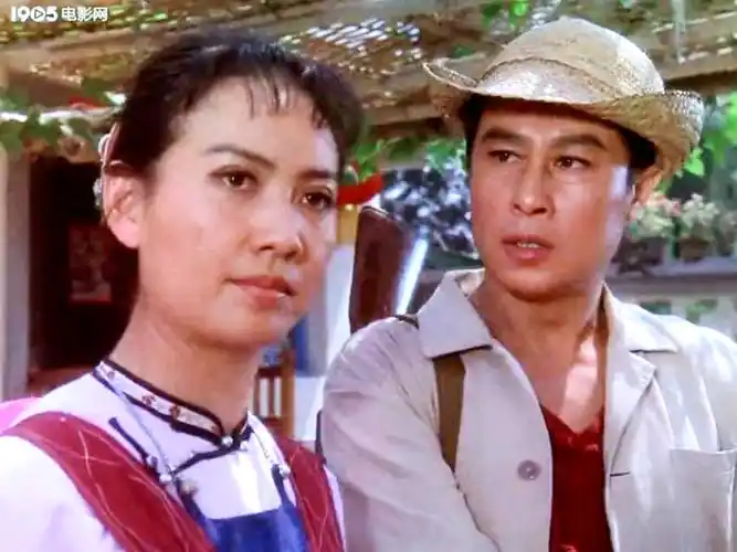 反特故事片《南海长城》,王心刚,刘晓庆主演,主要演员大多健在 - 知乎