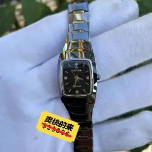 瑞士依保路品牌女士方形手表,型号:bl82.11.50,钻石