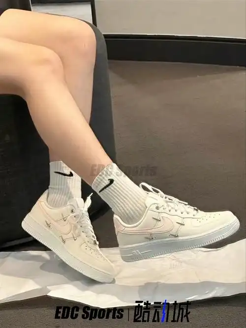force1米白四钩泫雅同款111板鞋fv3654nike耐克af1空军一号air