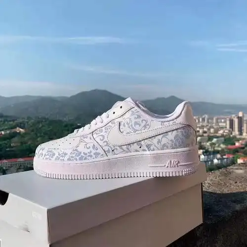 【官网旗舰】空军一号 af1青花瓷男女鞋低帮板鞋光感温变百搭运动鞋