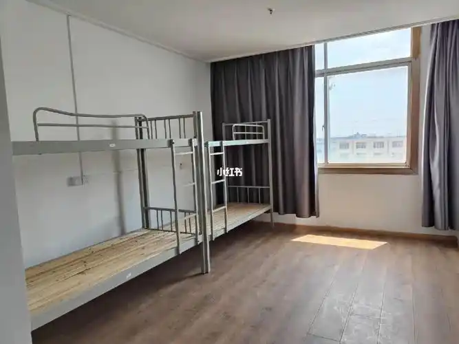 比亚迪普通员工宿舍4人间