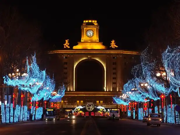 长春夜景.人民网李洋摄