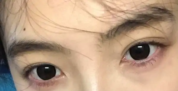 想要一些纯欲扩瞳的黑眼珠子