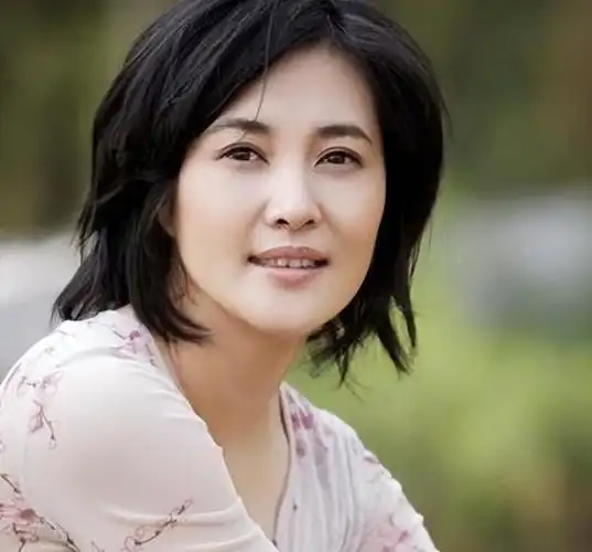 小知识:常戎个人资料简介(常戎妻子及演过电视剧相关资料)-图7