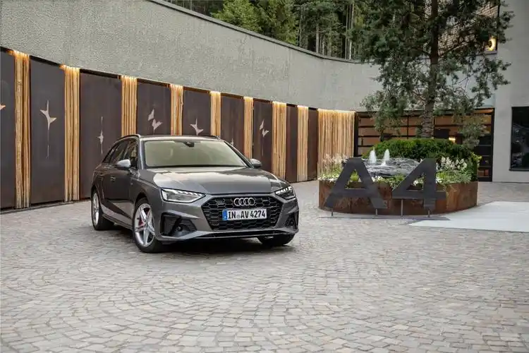 【图】audi a4 avant超清壁纸大片儿_奥迪a4l论坛_汽车之家论坛