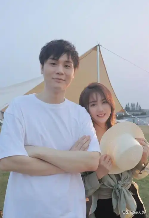 外来媳妇本地郎最大的获利者康天庥从一个小屁孩变成了巨星