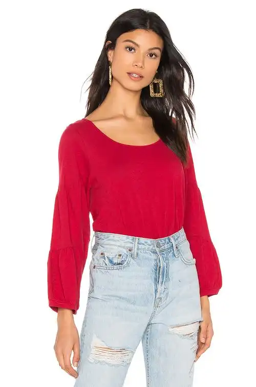 capella top in red