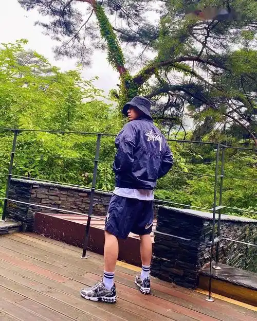 高质量潮男穿搭,他的身高却只有 168?