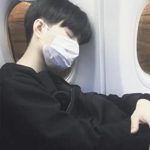 向右转头的男生头像_头像图片_扣扣乐园