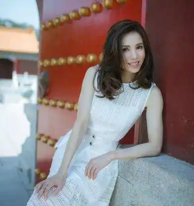 正是李若彤的付出和坚持,郭应泉现在几年后东山再起,事业又有所成就的