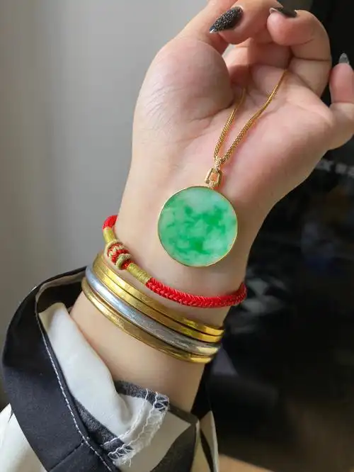 裸石800镶嵌884#翡翠  #翡翠吊坠  #翡翠无事牌