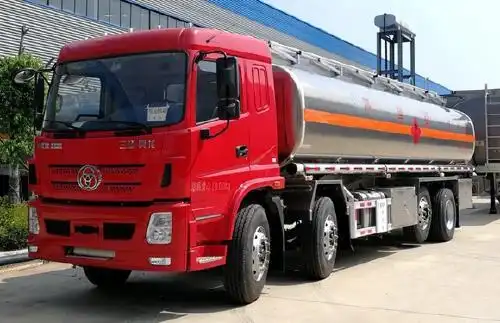 常山油罐车销售电话地址_常山油罐车哪里有卖的