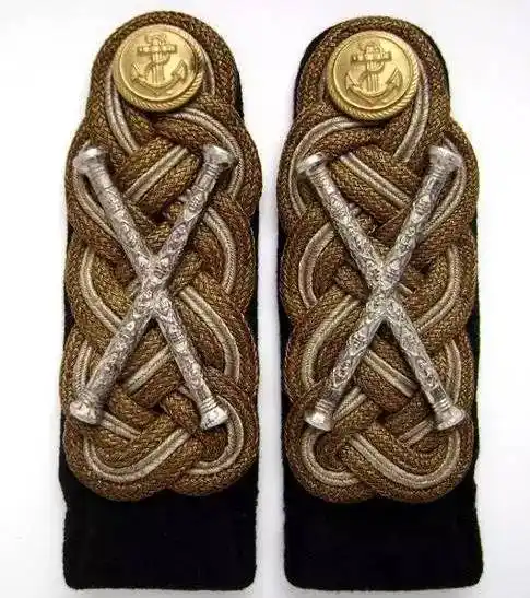 耀眼的矢车菊与权杖图解德军的元帅军衔各种肩章领章