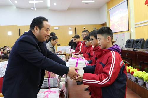 榆林:诚信宣传进校园 重信守诺进行到底