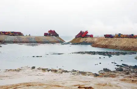 大连东港新区已填海造地175万平方米